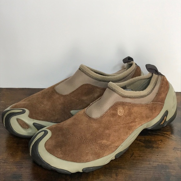 Teva Brown Suede Mountain Scuff Slip On Sneakers Mens size 11 flawed - Picture 1 of 8